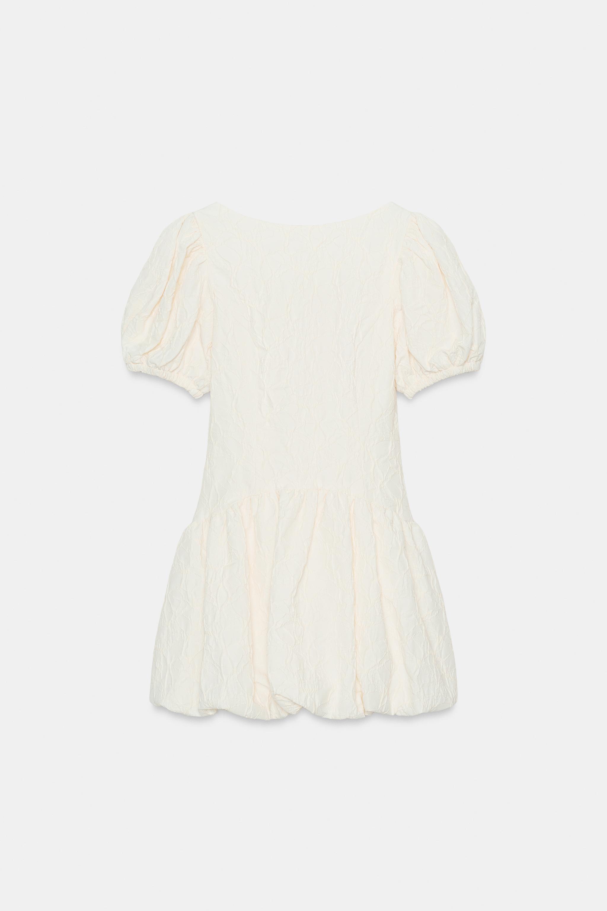 ROBE COURTE BALLON JACQUARD